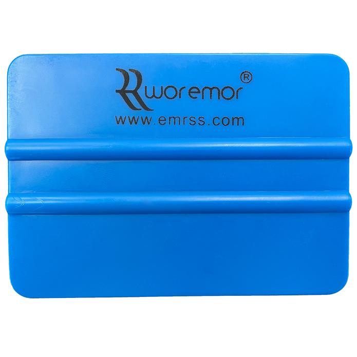 Plastic scraper